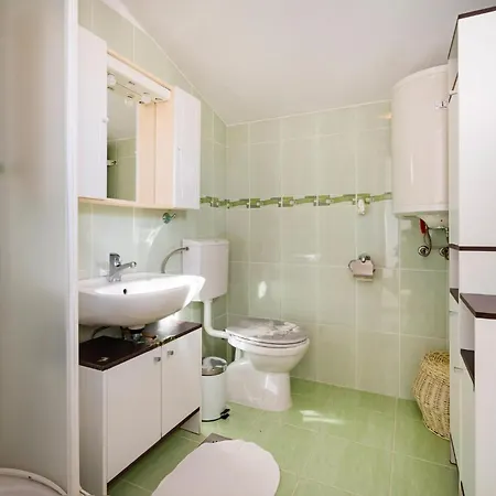 Stunning In With Wifi * Rovanjska