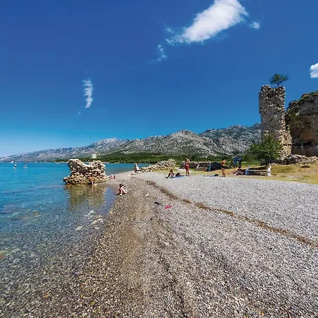 Holiday home In With House Sea View Rovanjska